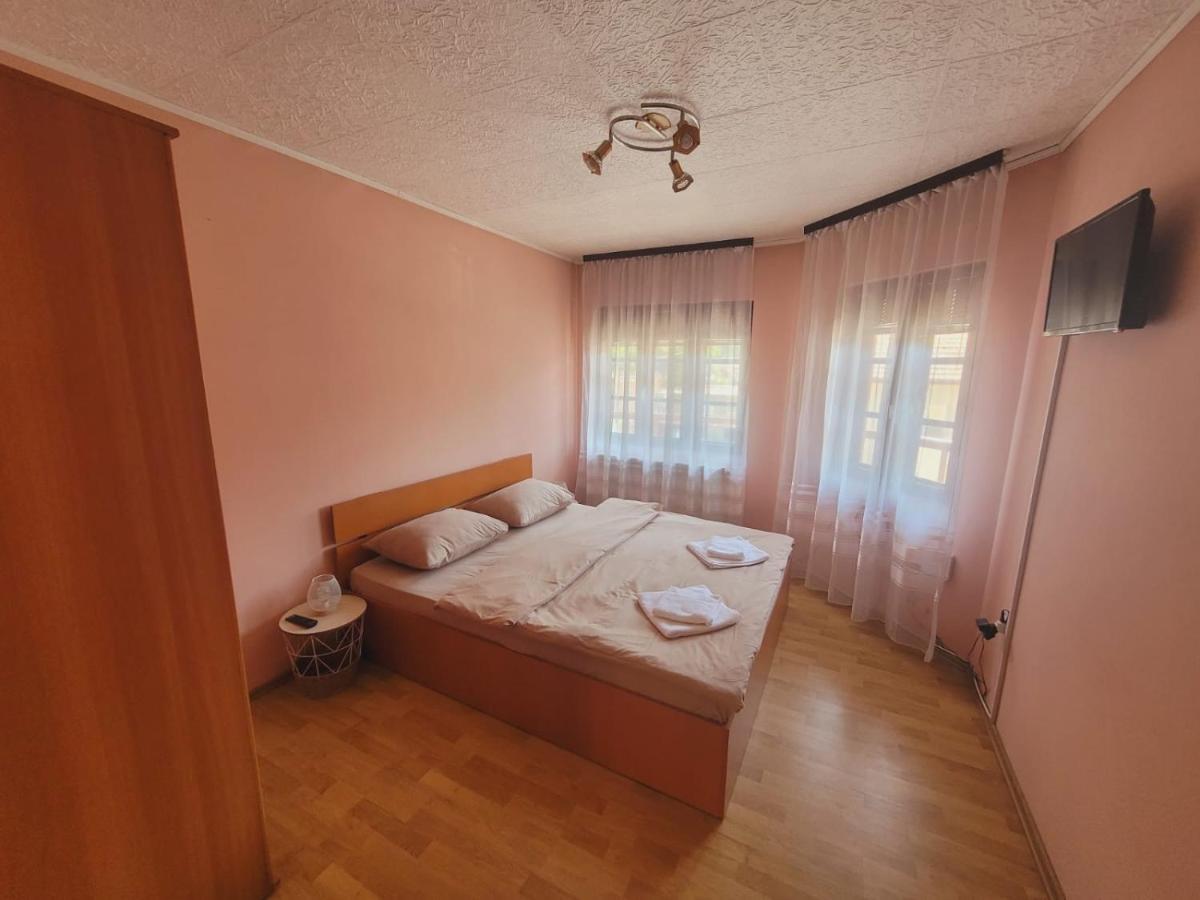 Willa Casa Basu Băile Herculane Zewnętrze zdjęcie